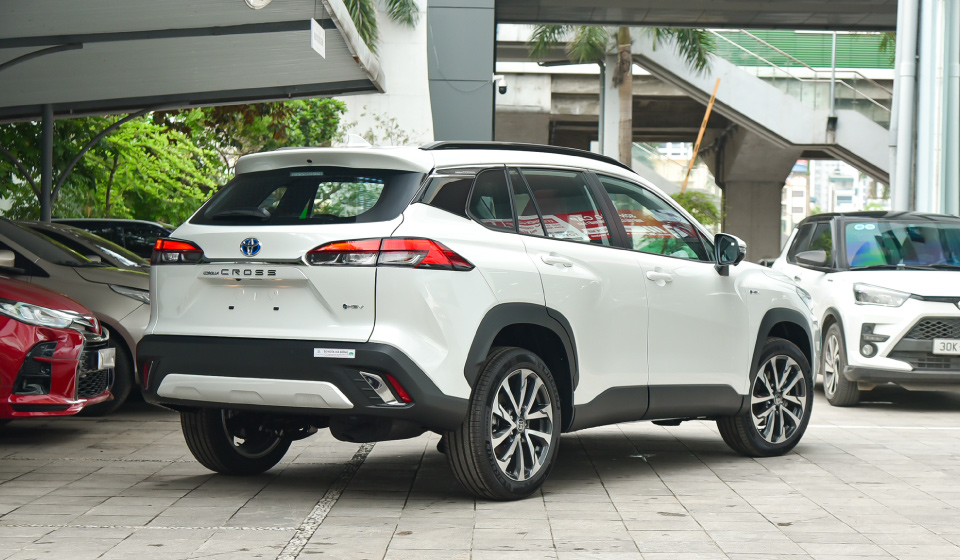 toyota corolla cross 2024